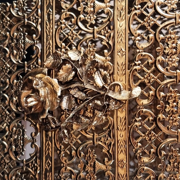 Vintage Hollywood Regency Gold Metal with Rose Tissue Box Holder - Picture 8 of 11